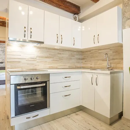 Apartament Sara